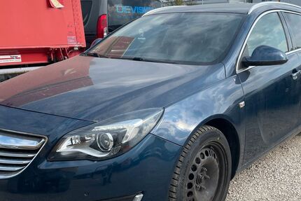 Opel Insignia 149.000 km 6.000 &euro; Nürnberg 90427