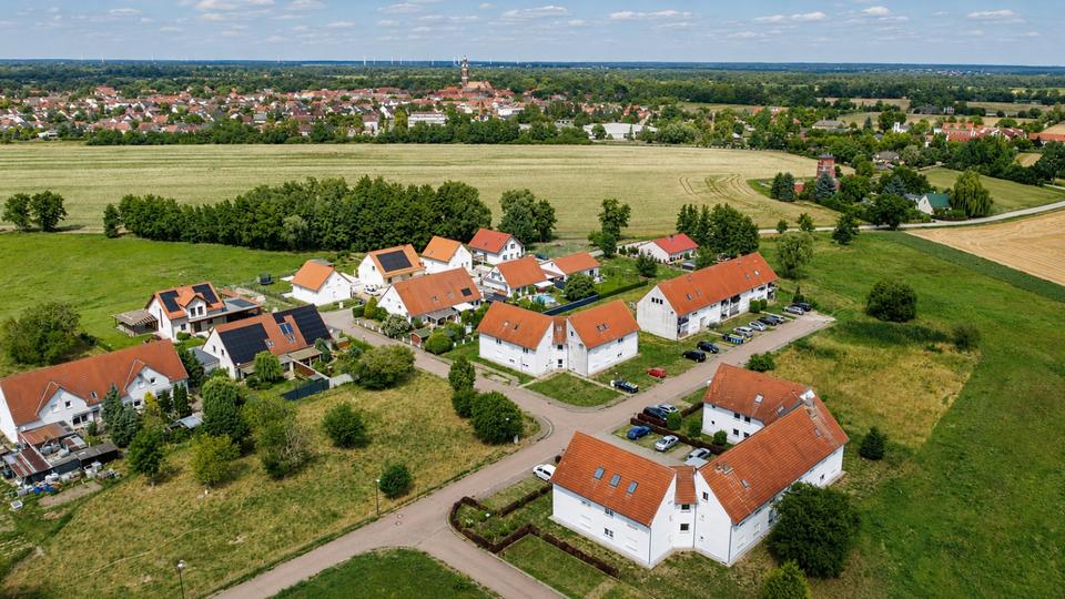 Etagenwohnung Oranienbaum-Wörlitz Wörlitz - 9 Zimmer, 225 m&sup2;, 200.000&euro; | Angebot:27258961