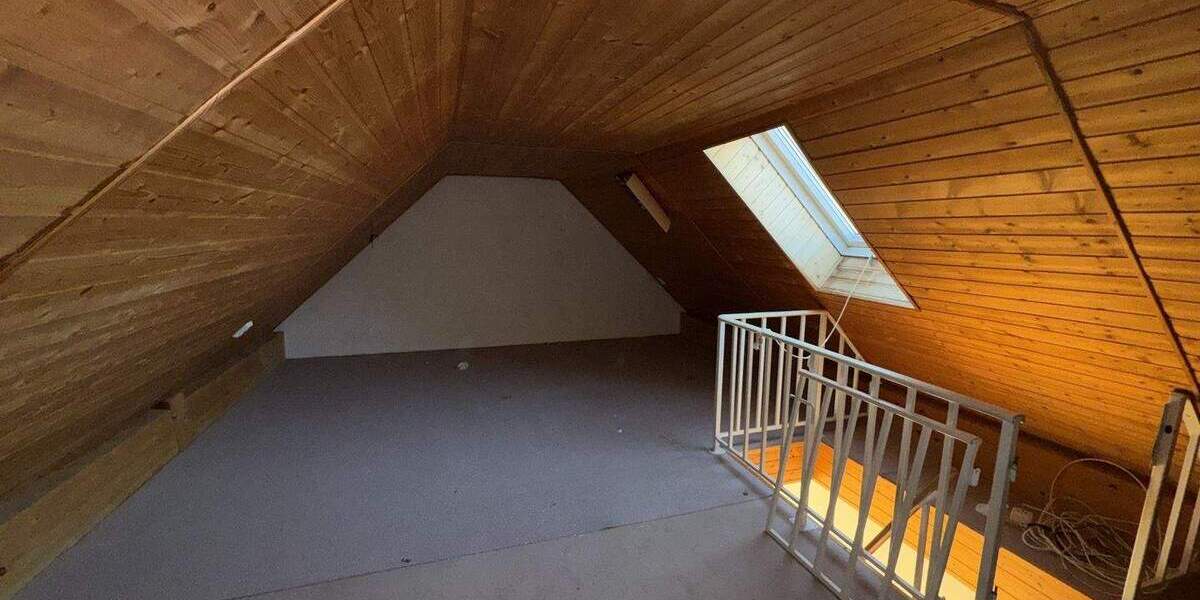 Etagenwohnung Meiningen - 2 Zimmer, 63 m&sup2;, 125.000&euro; | Angebot:25815456