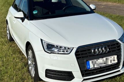 Audi A1 152.000 km 7.000 &euro; Mücke 35325