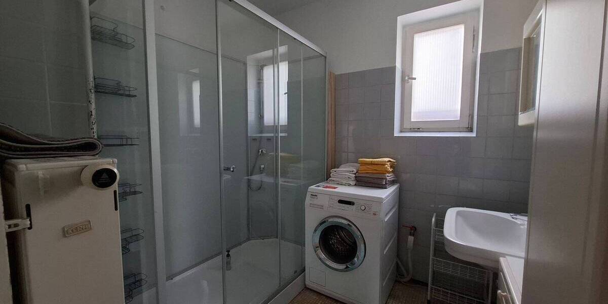 Einfamilienhaus Landshut Achdorf - 5 Zimmer, 90 m&sup2;, 2.640&euro; | Angebot:24028217