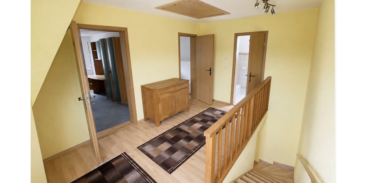 19 km bis Prenzlau – Vollsanierte DHH (2005) in Werbelow auf 1.510 m² Grundstück mit großem Garten ! - Doppelhaushälfte Uckerland / Werbelow Werbelow | Angebot:26996857
