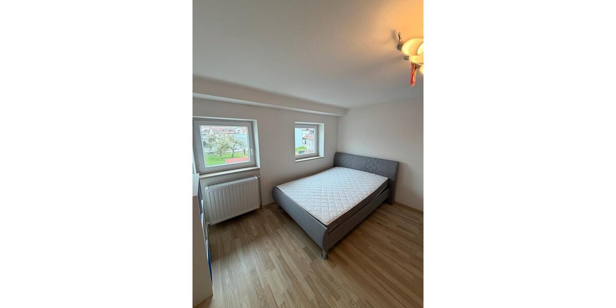 Etagenwohnung Hengersberg - 1 Zimmer, 35 m&sup2;, 500&euro; | Angebot:26301852