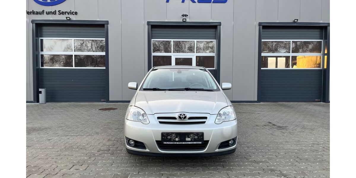 Toyota Corolla 130.986 km 4.999 &euro; Cottbus 03044