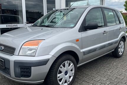 Ford Fusion 200.000 km 1.990 € Stromberg - Warmsroth 55442