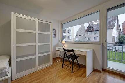 WG-Zimmer in Stuttgart 530 € 10 m² zimmer