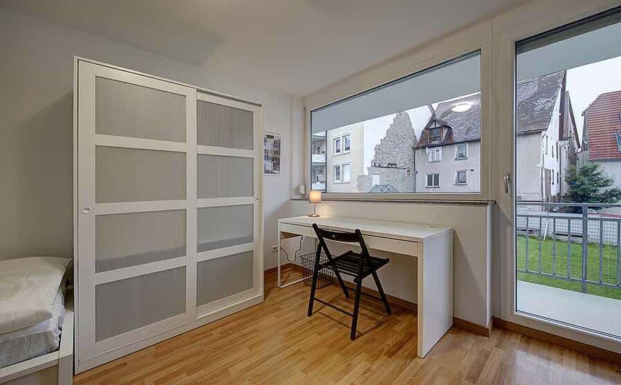 WG-Zimmer in Stuttgart 530 € 10 m² zimmer