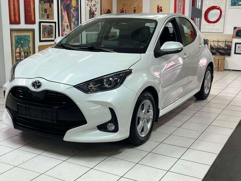 Yaris