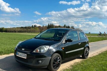 Ford Fiesta 184.500 km 2.550 &euro; Buchloe 86807