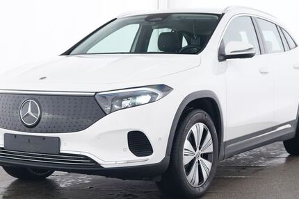 Mercedes-Benz EQA 8.267 km 34.979 &euro; Hamburg 21079
