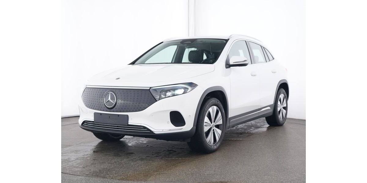 Mercedes-Benz EQA 8.267 km 34.979 &euro; Hamburg 21079