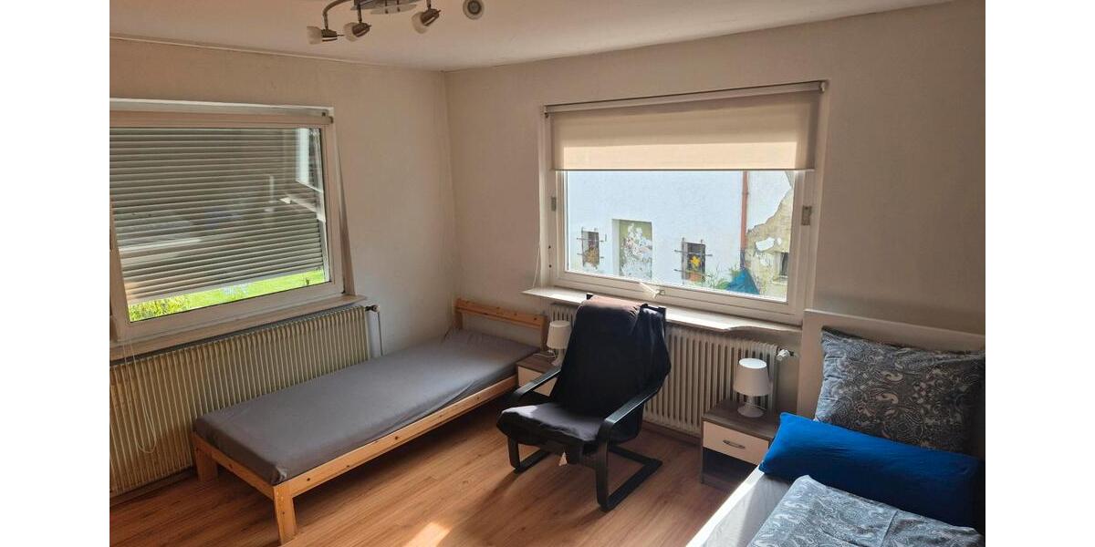 Mehrfamilienhaus, Wohnhaus Burladingen - 9 Zimmer, 228 m&sup2;, 395.000&euro; | Angebot:26786020