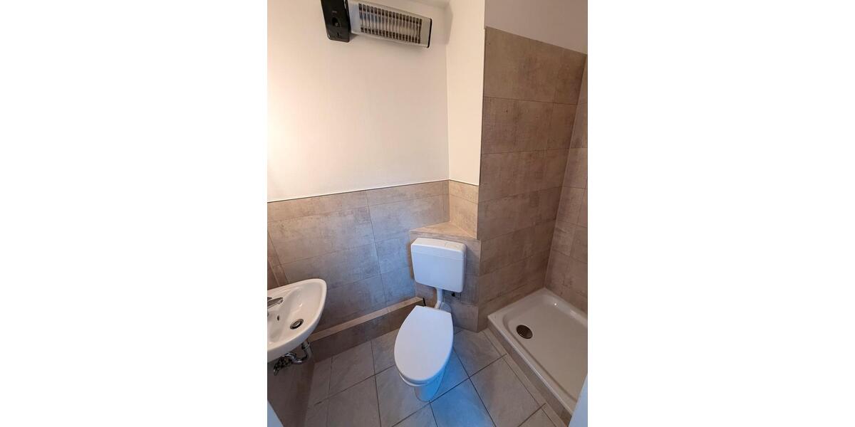 Hochparterre Anklam - 1 Zimmer, 31 m&sup2;, 300&euro; | Angebot:26626467