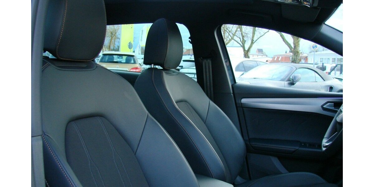 Cupra Leon ST eTSi ACC Panorama Vision Plus LED Beats 5.999 km 26.980 &euro; Falkensee 14612