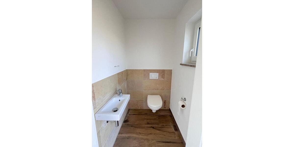 Doppelhaushälfte Egmating - 7 Zimmer, 174 m&sup2;, 2.600&euro; | Angebot:25384338