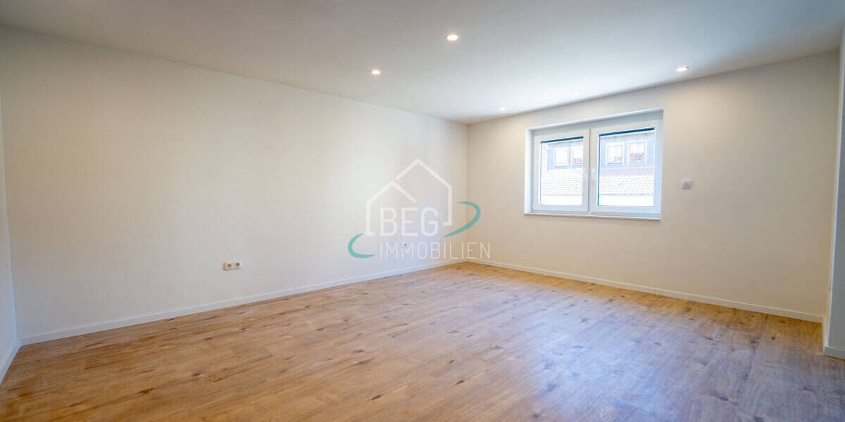 Mehrfamilienhaus, Wohnhaus Gaildorf / Eutendorf Eutendorf - 6 Zimmer, 114 m&sup2;, 379.000&euro; | Angebot:26389075