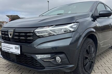 Dacia Sandero 48.678 km 10.999 &euro; korbach 34497