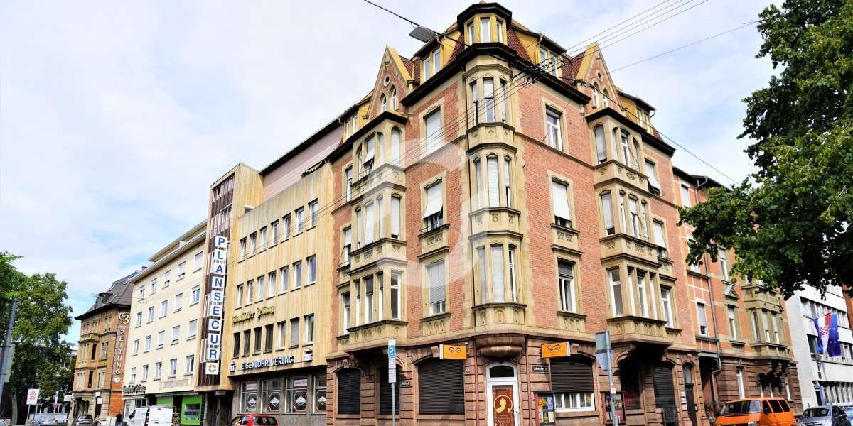 Wohnung zum Mieten in Stuttgart, Bad Cannstatt 2.475 € 150 m² 7 zimmer