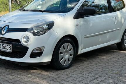 Renault Twingo 87.000 km 3.699 &euro; Berlin 13503