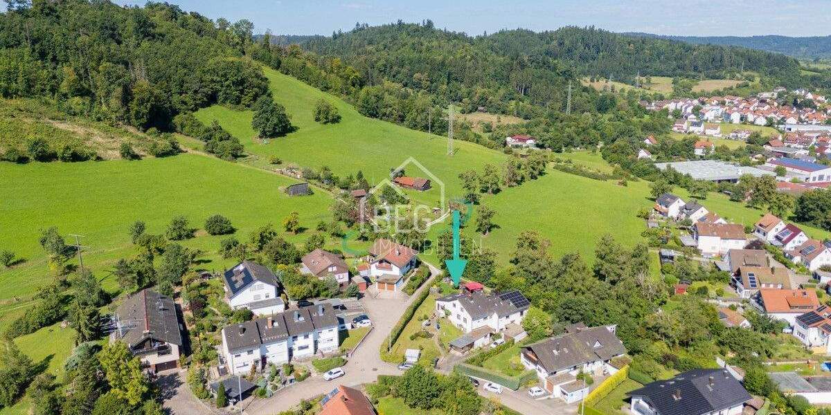 Doppelhaushälfte mit großem Garten in ruhiger Wohnlage 4 zimmer