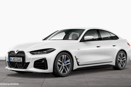 BMW i4 13.088 km 50.900 € Bremen 28279
