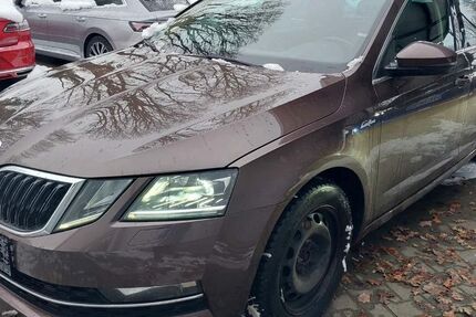 Skoda Octavia 219.000 km 12.499 &euro; Oberursel 61440