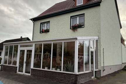 Haus Stendal - 4 Zimmer, 310 m&sup2;, 199.999&euro; | Angebot:25837406