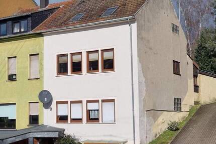 Haus Püttlingen - 129.000&euro; | Angebot:25139669