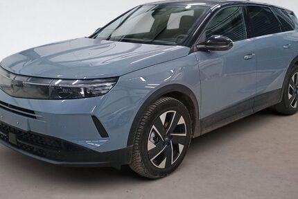 Opel Grandland (X) 8.461 km 28.995 &euro; Parsberg 92331