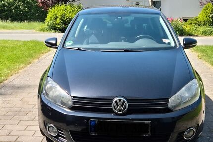 VW Golf 198.000 km 3.799 &euro; Adenau 53518