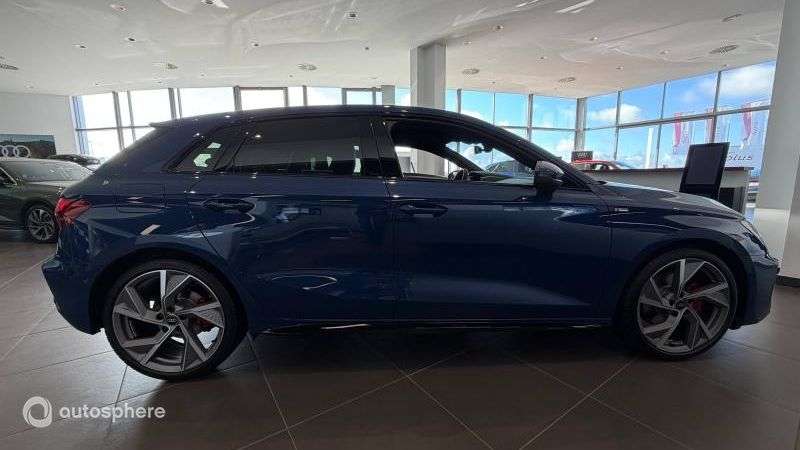 Audi A3 35 TDI 150ch S line S tronic 7 5.000 km 48.999 &euro; Champniers 16430