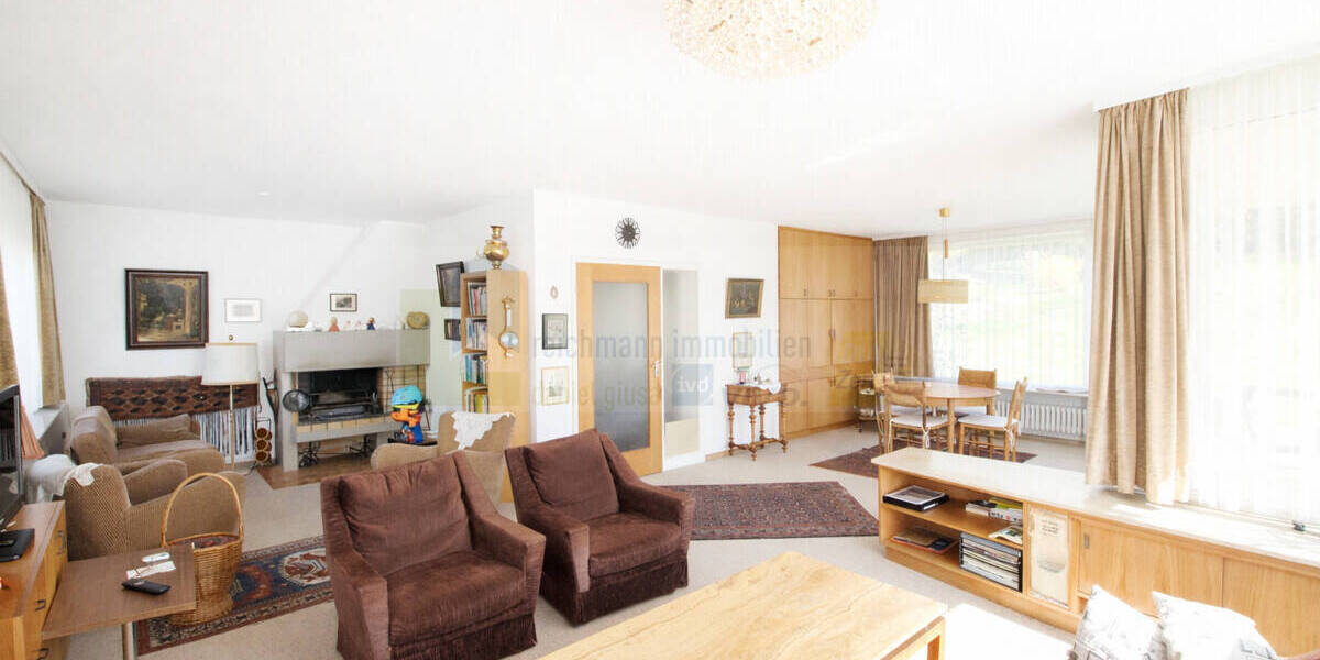 Einfamilienhaus Villingen-Schwenningen Schwenningen - 7 Zimmer, 216 m&sup2;, 790.000&euro; | Angebot:26306048