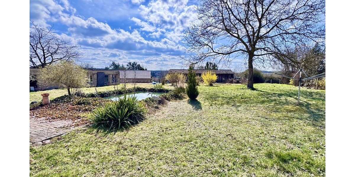 HORN IMMOBILIEN ++ Einfamilienhaus in Tantow mit Einbauküche, Garage und großem Grundstück - Einfamilienhaus Tantow | Angebot:24299209