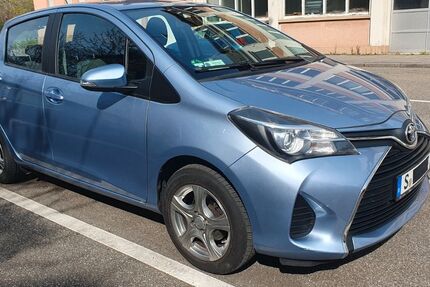 Toyota Yaris 83.950 km 8.900 € Stuttgart 70372