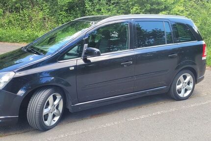 Opel Zafira 258.200 km 2.900 € Marsberg 34431