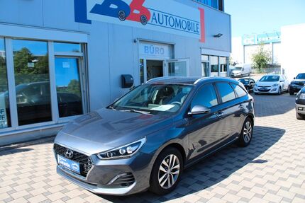 Hyundai i30 89.280 km 14.590 &euro; Kaiserslautern 67657