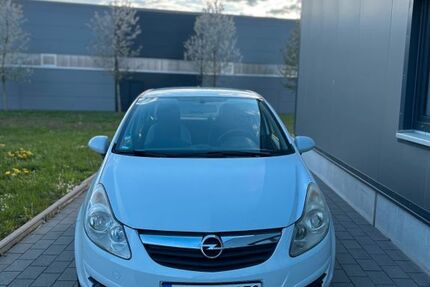 Opel Corsa 132.000 km 3.900 &euro; Rottenburg 72108