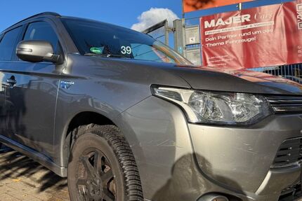 Mitsubishi Outlander 205.890 km 8.900 &euro; Hamburg 22043