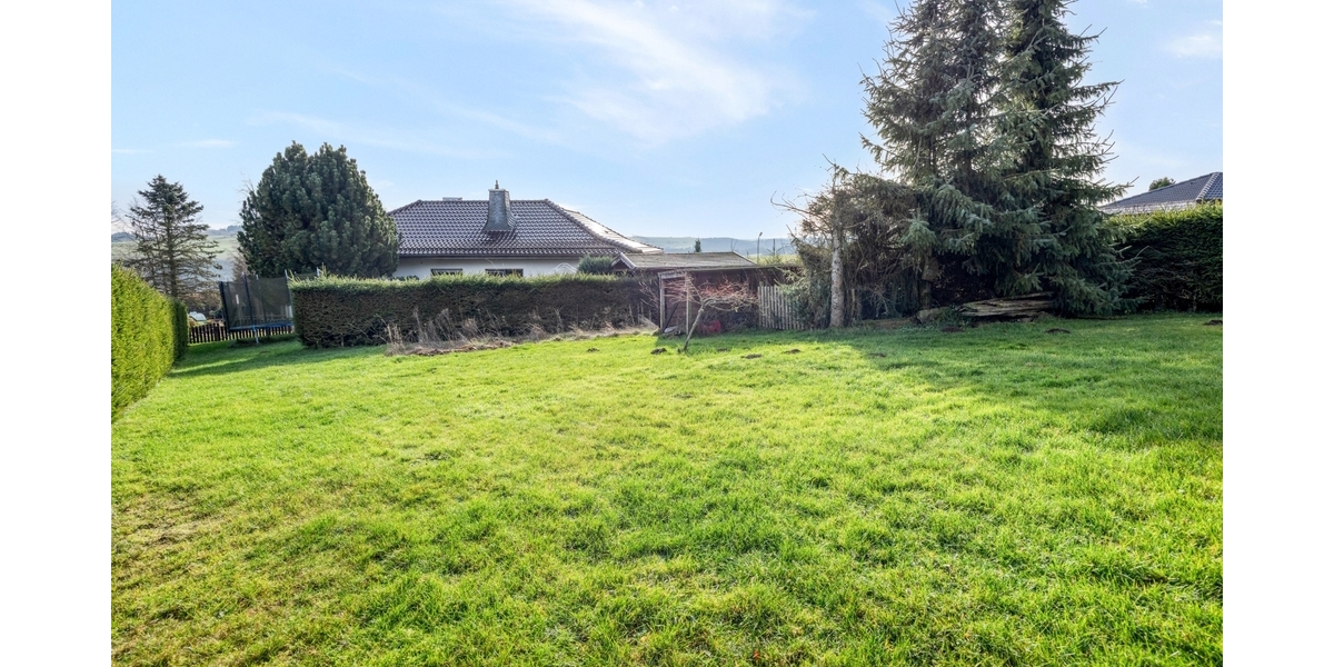 Ländliche Idylle trifft Komfort – Freistehendes Einfamilienhaus mit Einliegerwohnung in Hellenthal - Einfamilienhaus Hellenthal | Angebot:24534923