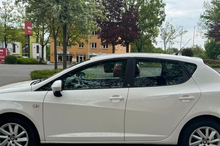 Seat Ibiza 174.000 km 4.900 &euro; Wettenberg 35435