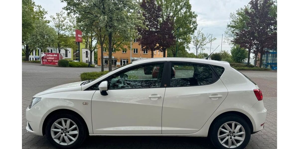 Seat Ibiza 174.000 km 4.900 &euro; Wettenberg 35435