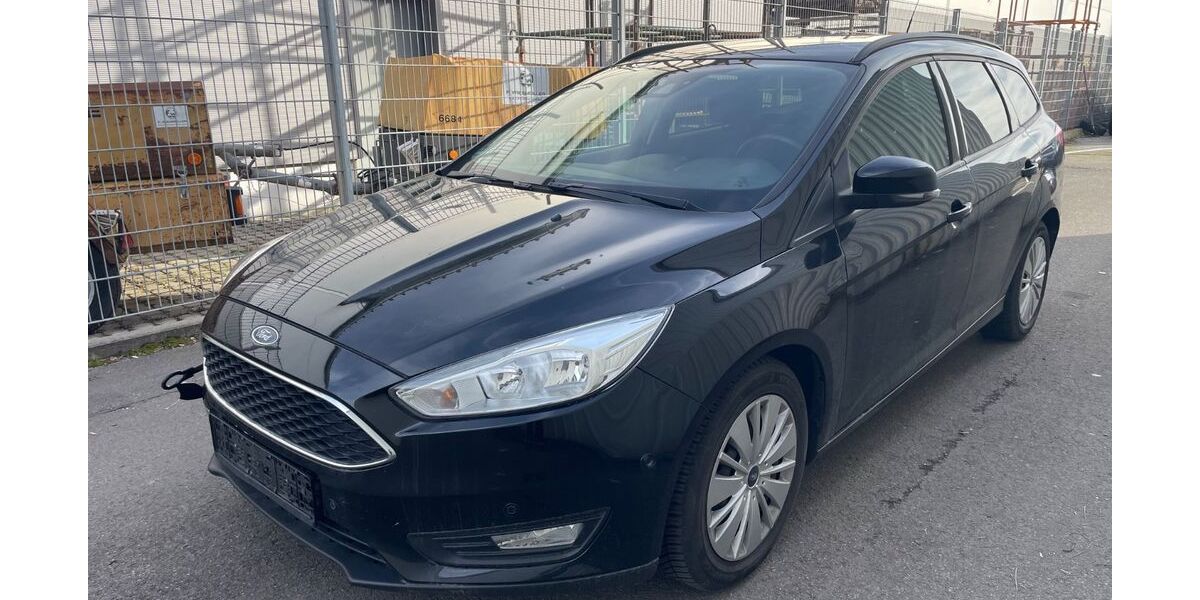 Ford Focus 137.000 km 3.290 &euro; Böblingen 71034