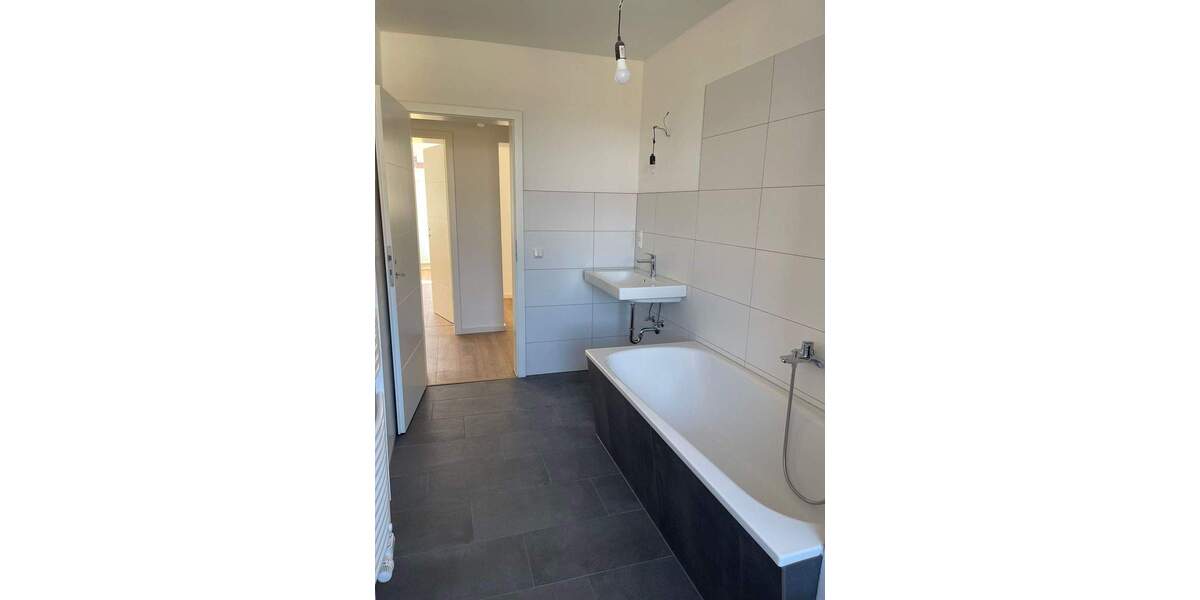 Zimmer Brandenburg an der Havel Altstadt - 4 Zimmer, 115 m&sup2;, 1.200&euro; | Angebot:25727163