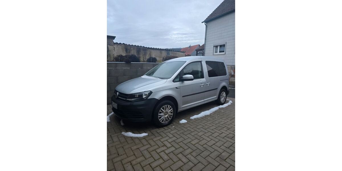 VW Caddy 145.000 km 12.800 &euro; Ludwigsau 36251