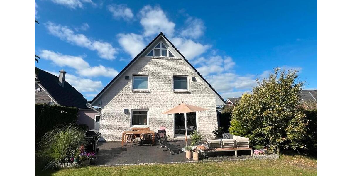 Einfamilienhaus Kölln-Reisiek Reisiek - 4.5 Zimmer, 140 m&sup2;, 1.800&euro; | Angebot:26023017