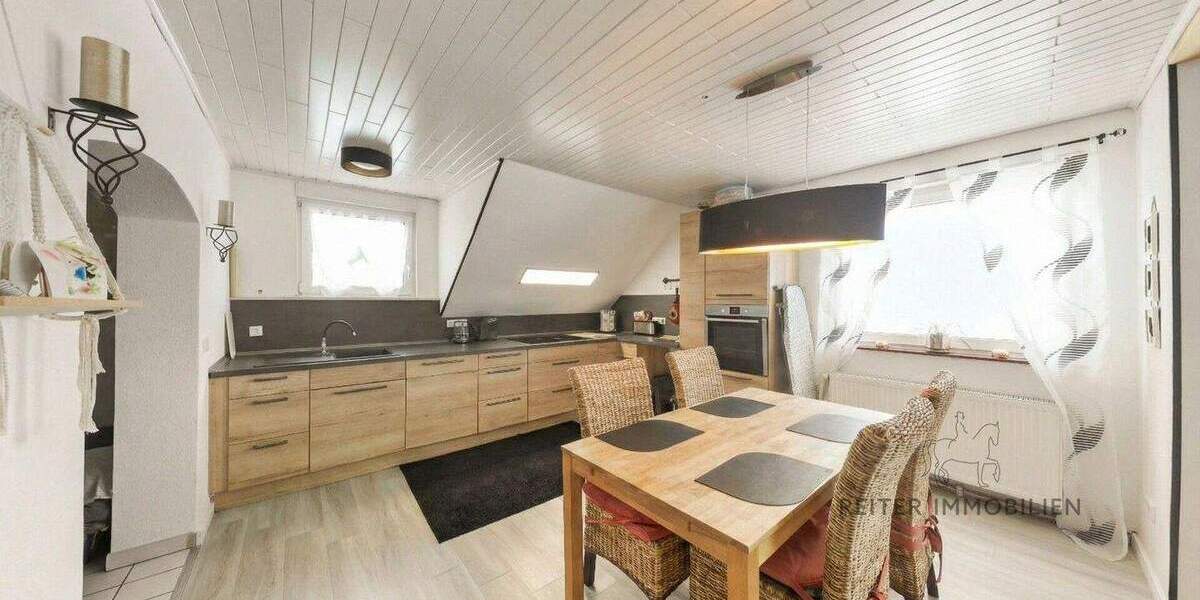 Mehrfamilienhaus, Wohnhaus Hünfeld-Nüst Nüst - 8 Zimmer, 156 m&sup2;, 429.000&euro; | Angebot:25703752