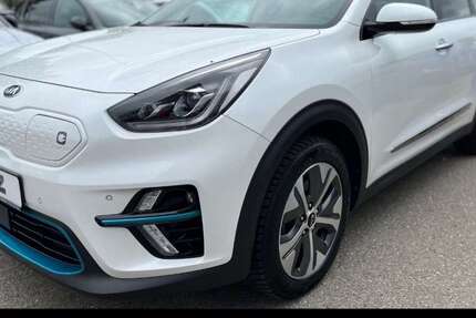 Kia Niro 90.238 km 20.990 € Memmingen 87700