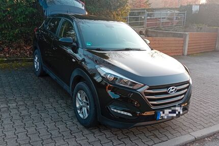 Hyundai TUCSON 140.000 km 9.990 &euro; Mundelsheim 74395