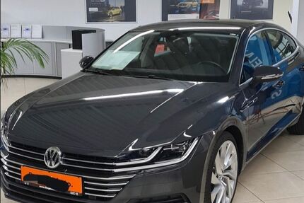 VW Arteon 140.000 km 17.000 &euro; Anröchte 59609