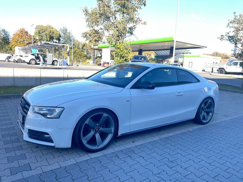 Audi A5 232.000 km 13.900 € Berlin 13403